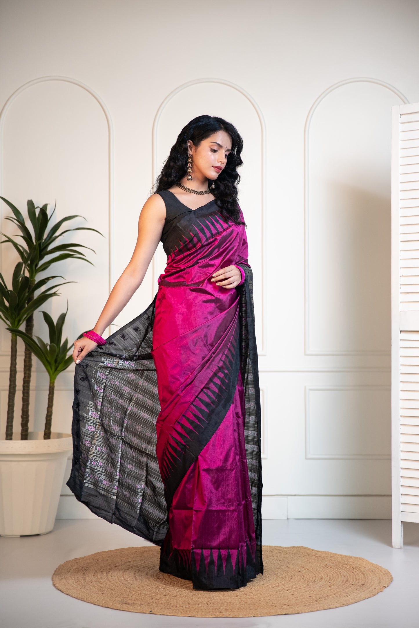 Pink Elegant Ikkat Saree
