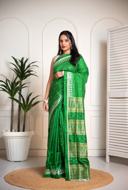 Iklauti Ekpulia - Green Pure Silk Saree