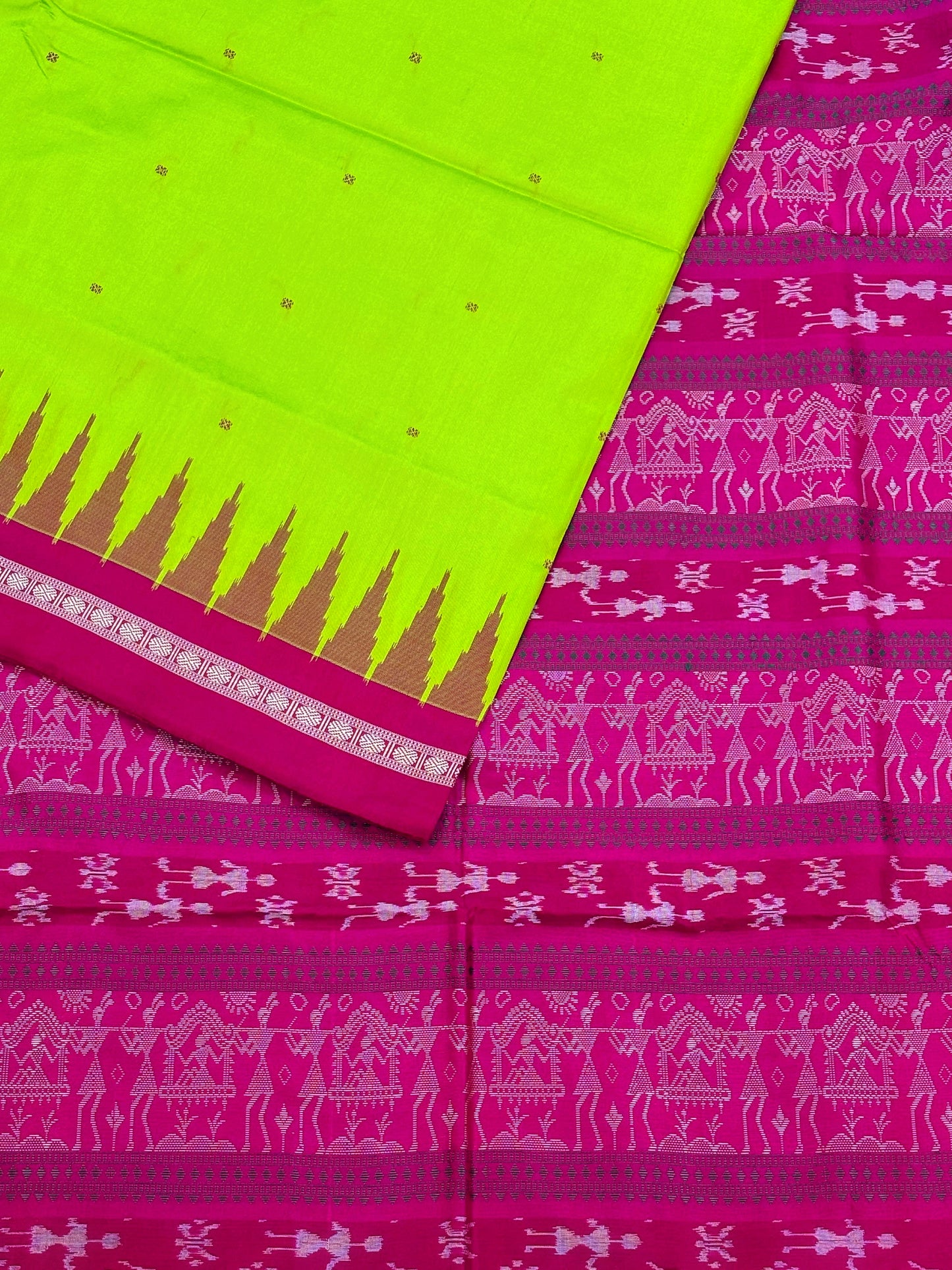 Iklauti Ekpulia - Pure Silk Sambalpuri Saree